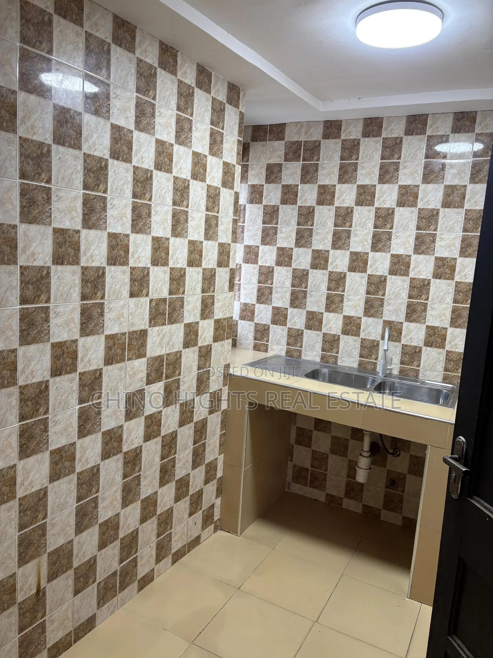 1bdrm Apartment in Hot Oven, Mataheko for rent