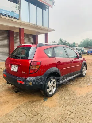 Pontiac Vibe 2006 Red