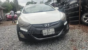 Hyundai Elantra 2013 White