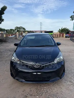 Toyota Vitz 2014 Black
