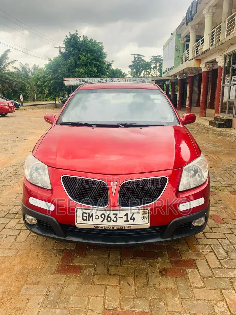 Pontiac Vibe 2006 Red