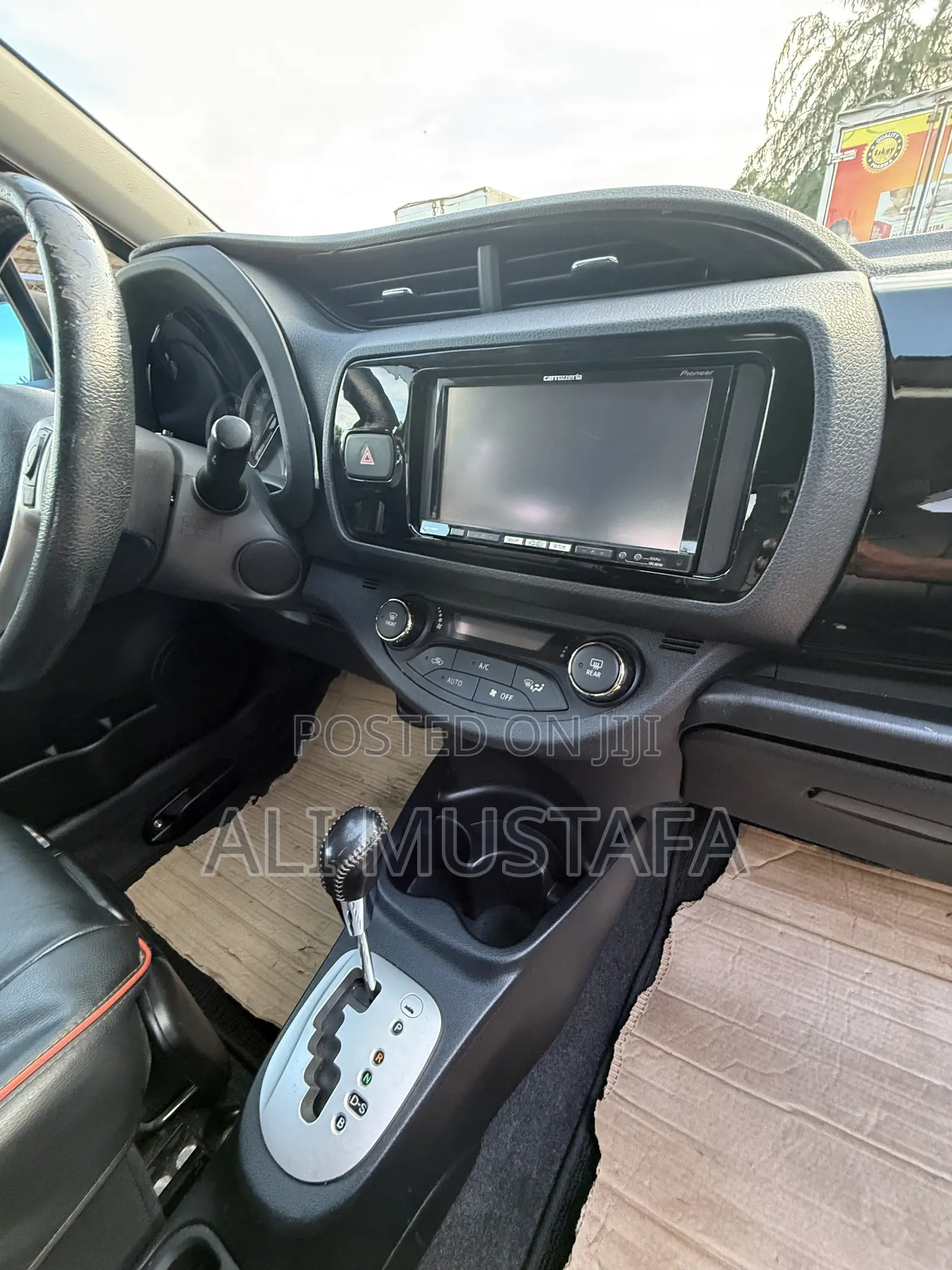 Toyota Vitz 2014 Black