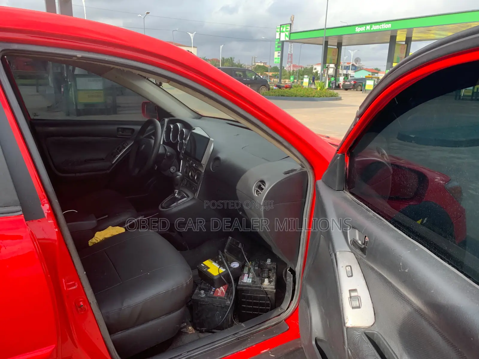 Pontiac Vibe 2006 Red