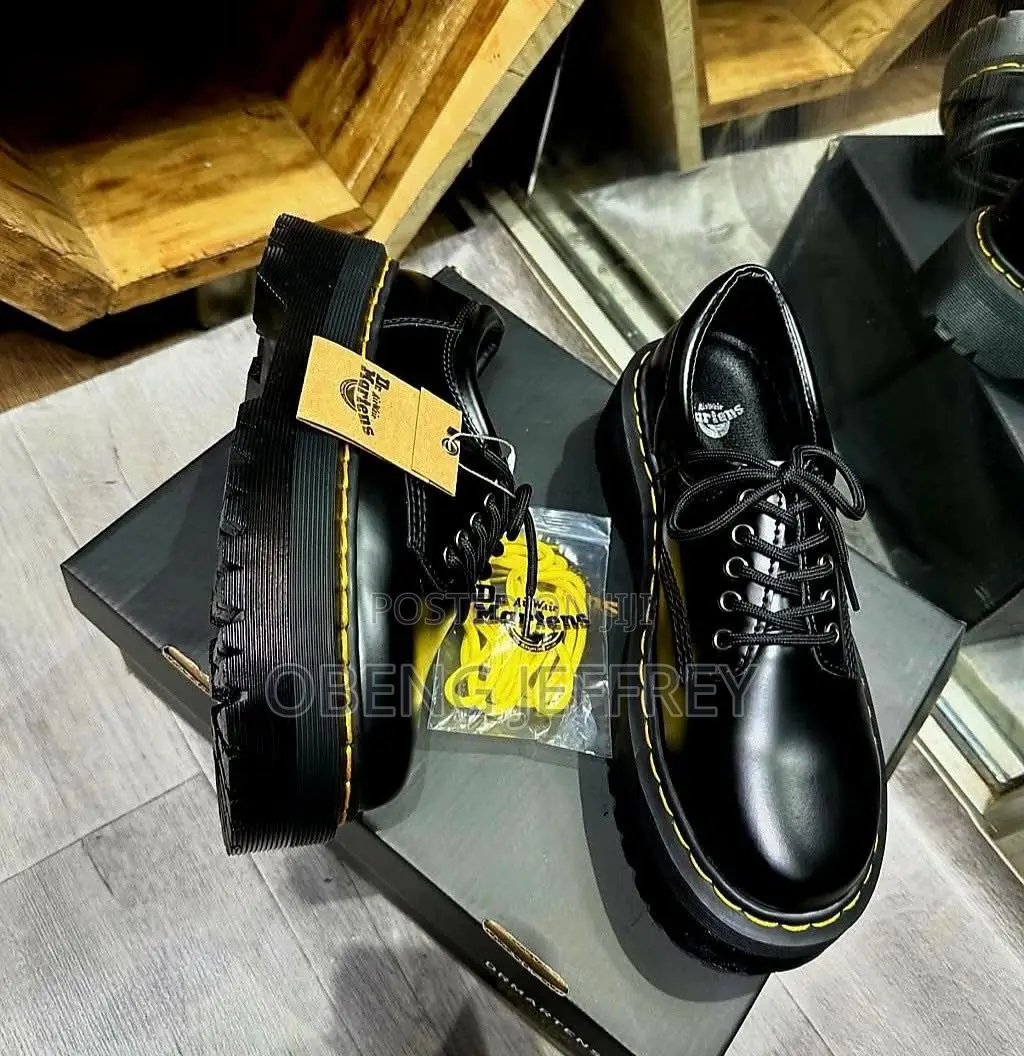 Original Dr Martens Derby Shoe Black