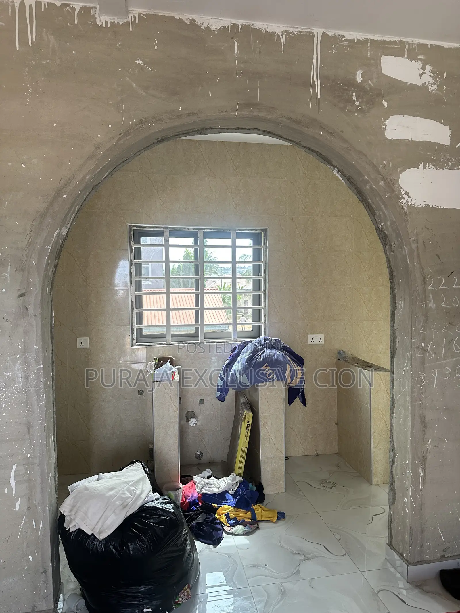 1bdrm Room & Parlour in Choice, Weija, Old Barrier for rent