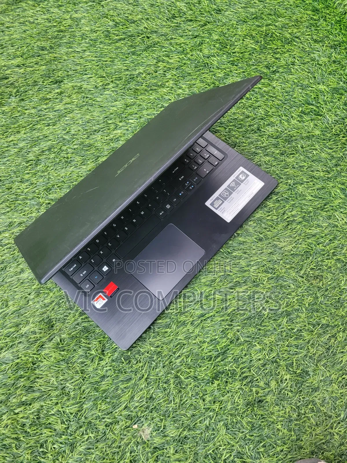 Laptop Acer Aspire 3 6GB AMD A10 HDD 1T
