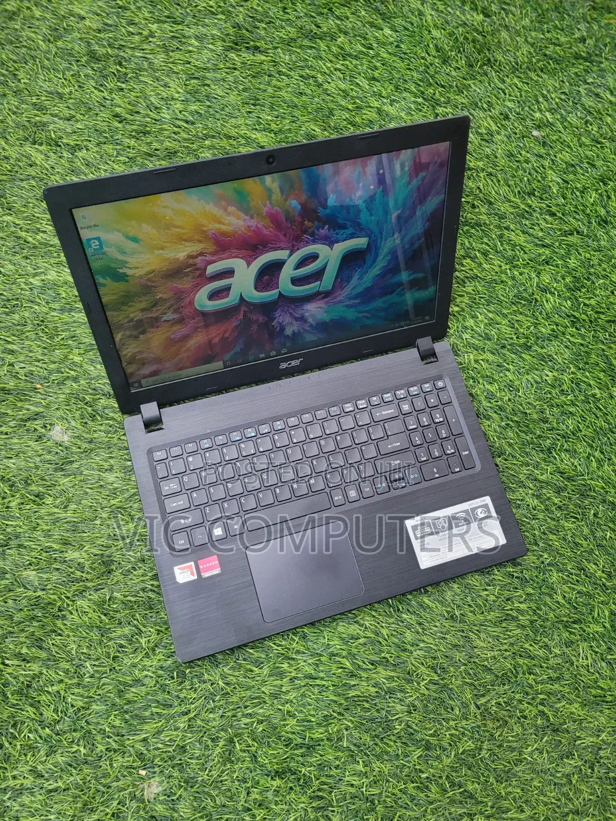 Laptop Acer Aspire 3 6GB AMD A10 HDD 1T