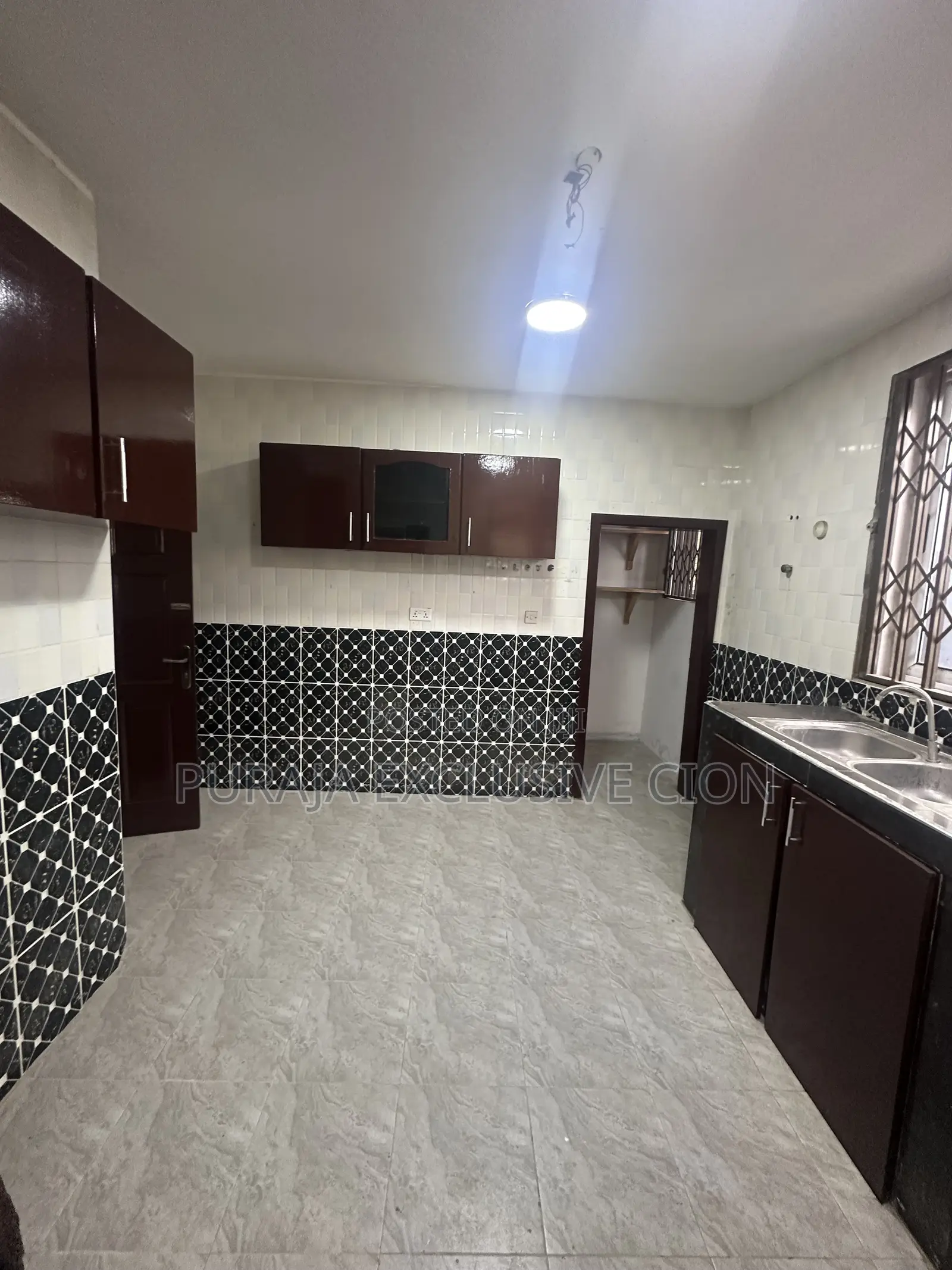 2bdrm Apartment in Weija, Choice, Old Barrier for rent