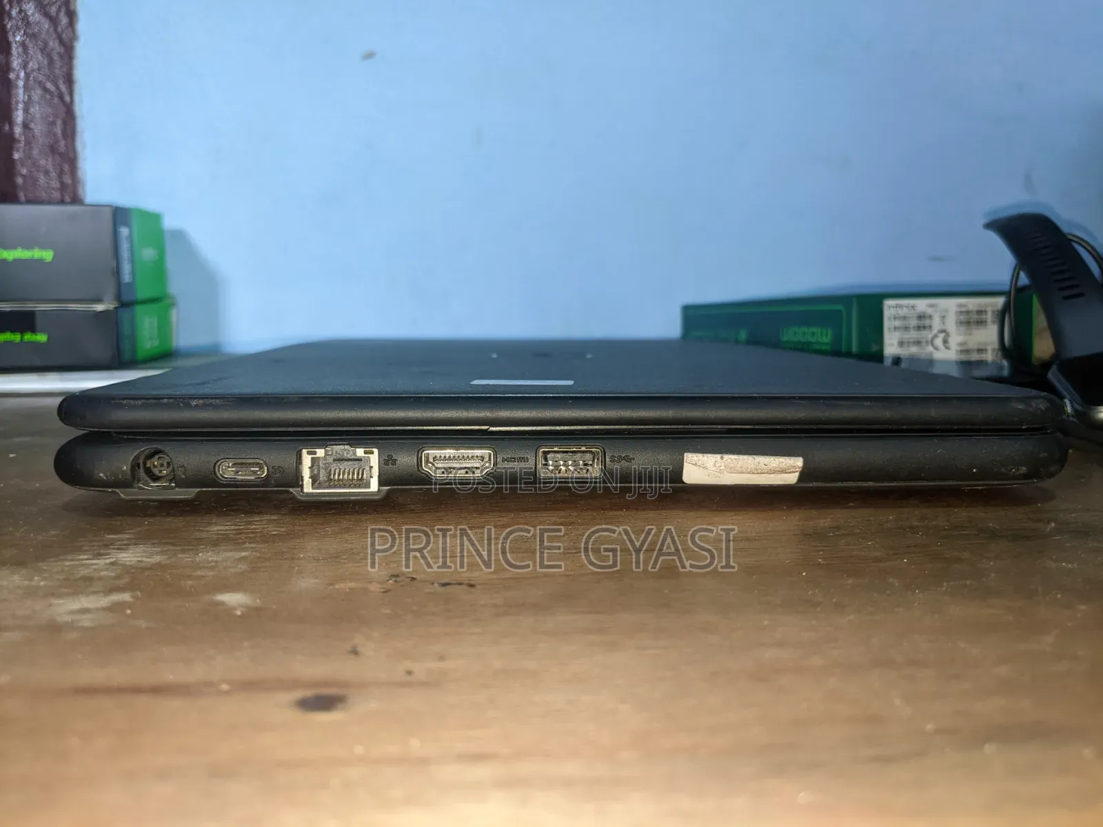 Laptop Dell Latitude 3310 8GB Intel Core i3 SSHD (Hybrid) 256GB