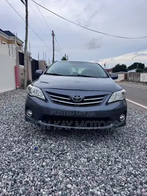 Toyota Corolla LE 4dr Sedan (1.8L 4cyl 4A) 2012 Blue