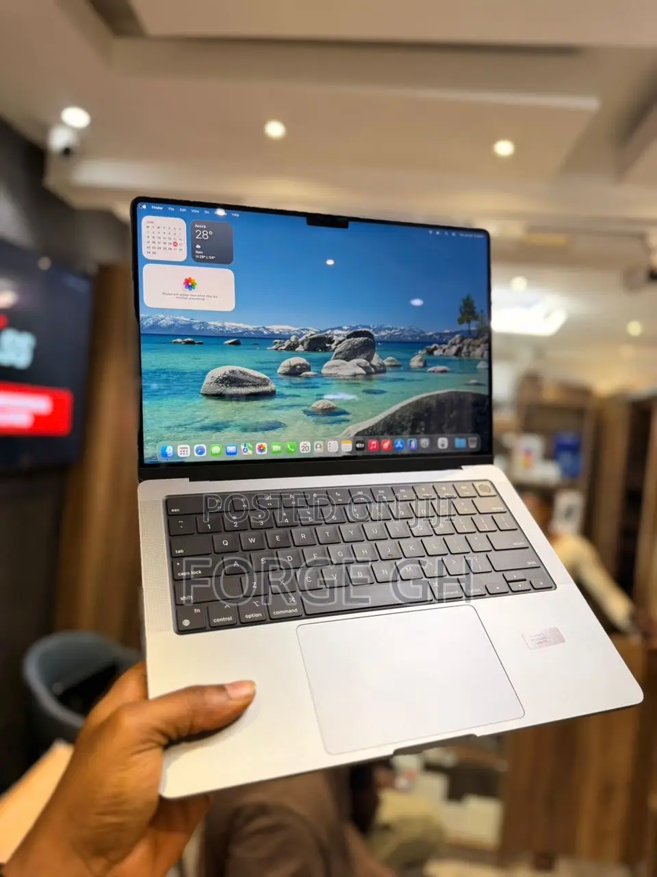 Laptop Apple MacBook Pro 2021 M1 16GB Apple M1 Pro SSD 1T