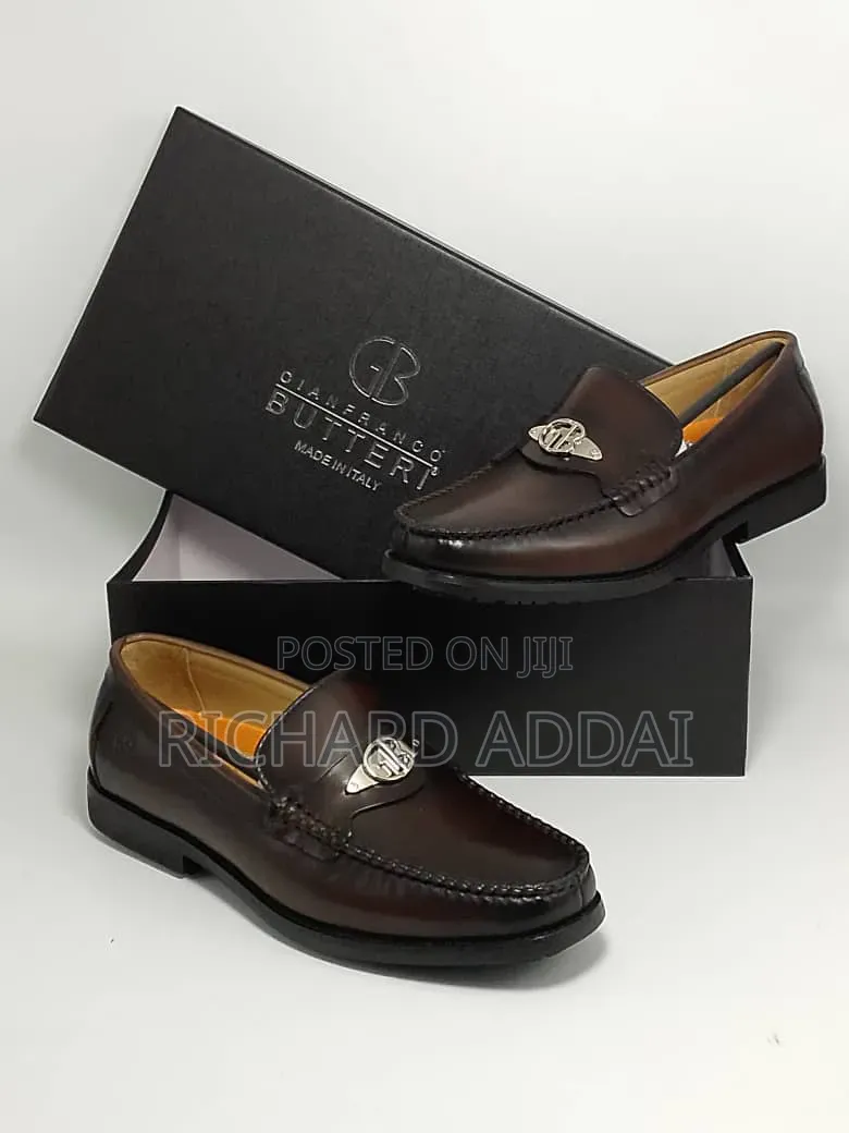 Men Classic Shoe