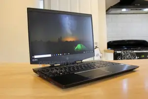 Laptop HP Omen 15 24GB Intel Core i5 HDD+SSD 256GB