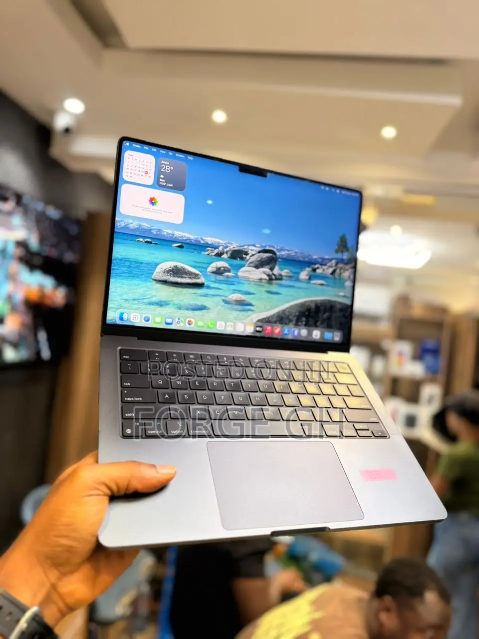 Laptop Apple MacBook Pro 2023 M3 18GB Apple M3 SSD 512GB