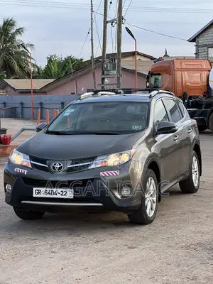 Toyota RAV4 Limited 4dr SUV AWD (2.5L 4cyl 6A) 2014 Gray