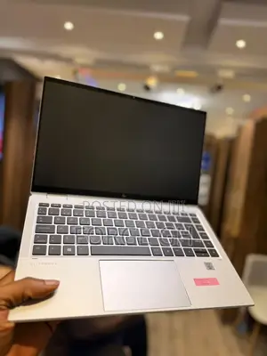 Laptop HP EliteBook x360 1040 G7 16GB Intel Core i7 SSD 256GB