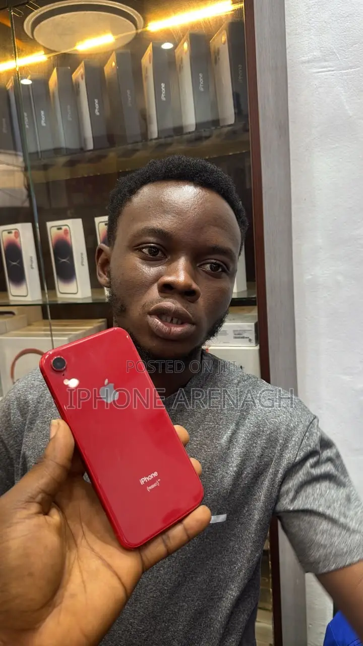 Apple iPhone XR 128 GB Red