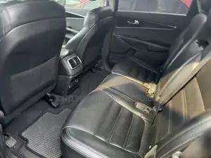 Kia Sorento 4dr SUV 2016 Black