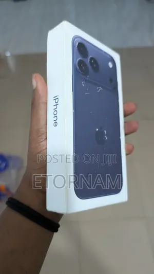 New Apple iPhone 17 Pro Max 512 GB Blue