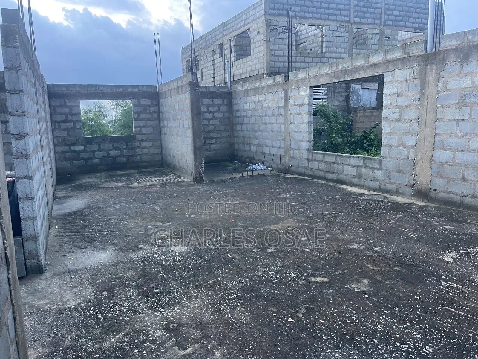 5bdrm House in Amasaman for sale