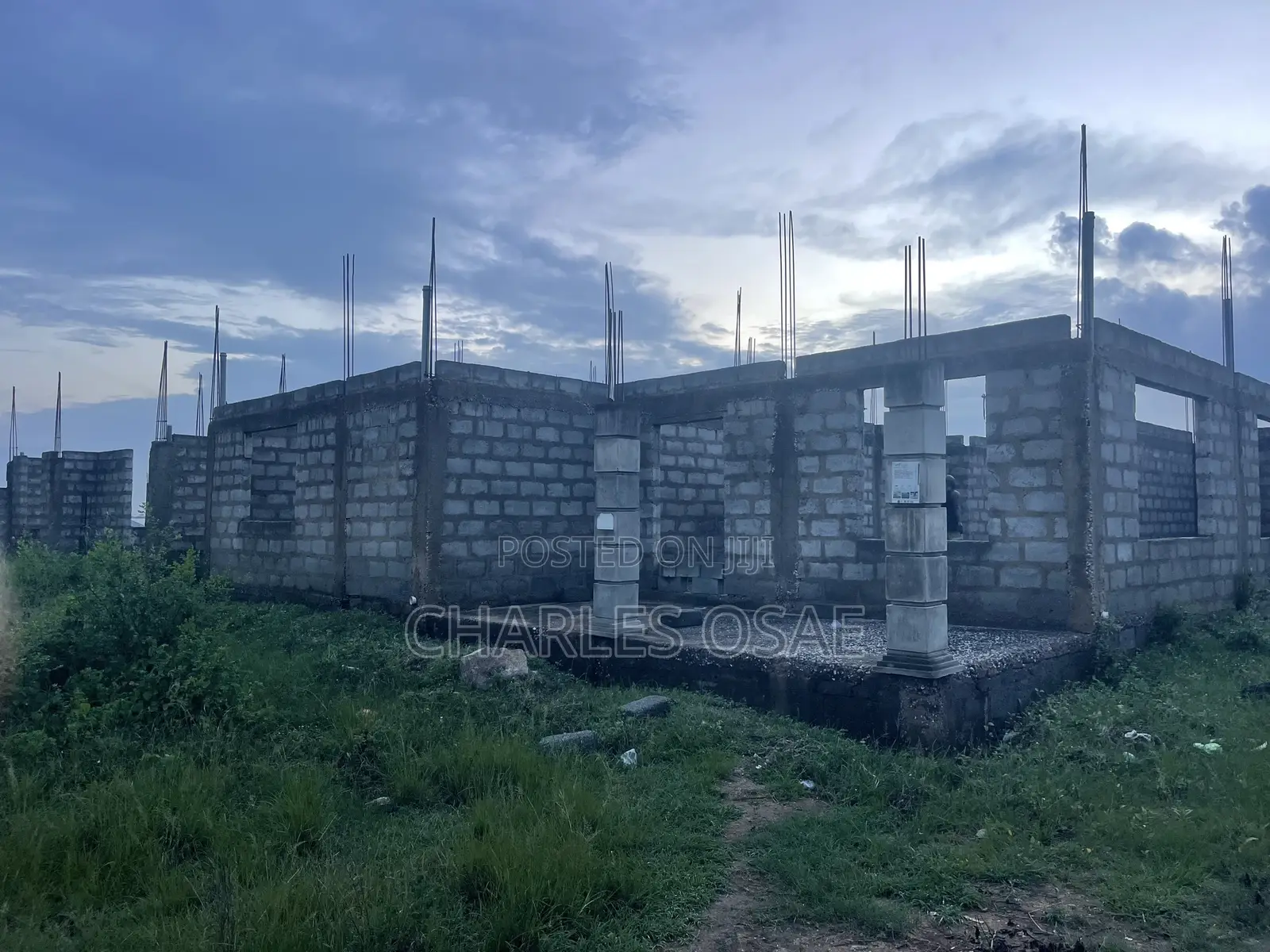 5bdrm House in Amasaman for sale