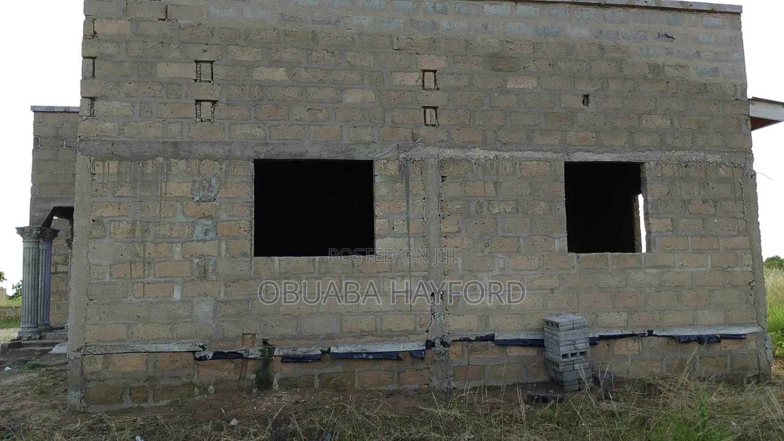 Two Bedroom Apartment With One Guest Room With Borehole and Osmosis M