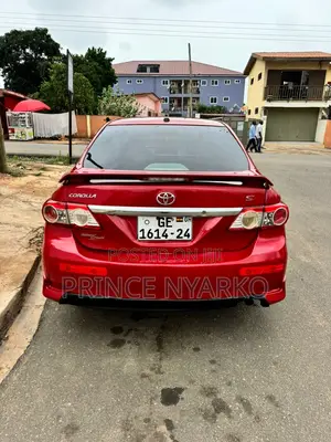 Toyota Corolla S 4dr Sedan (1.8L 4cyl 4A) 2013 Red