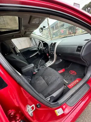 Toyota Corolla S 4dr Sedan (1.8L 4cyl 4A) 2013 Red