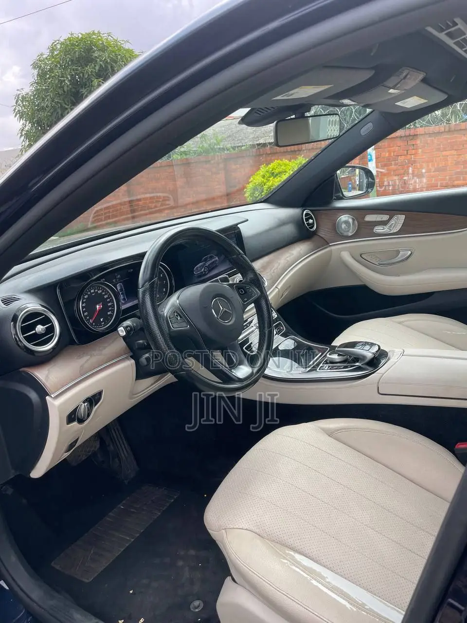 Mercedes-Benz E300 Base RWD Sedan (2.0L 4cyl 9A) 2017 Blue