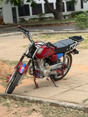 Royal RY125 2025 Red