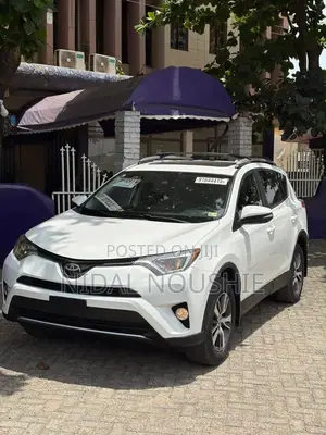 Toyota RAV4 2018 White