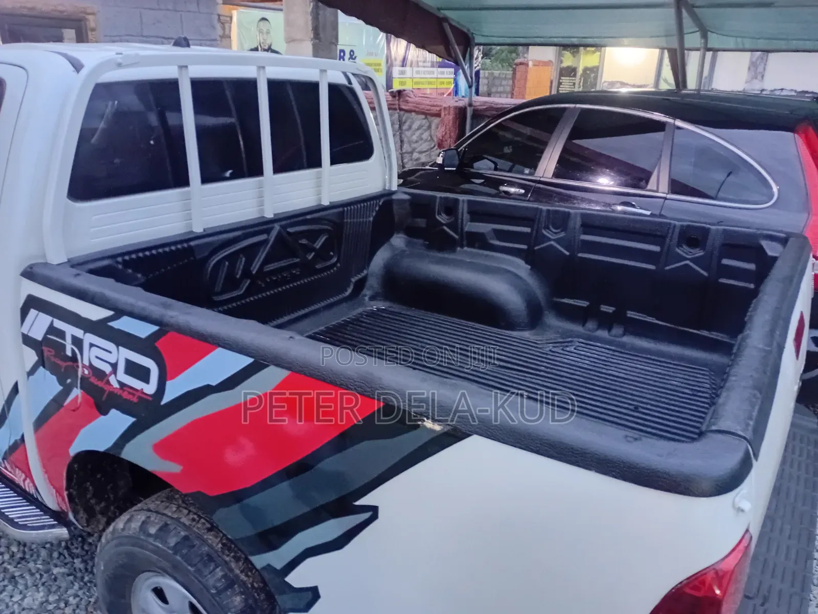 Toyota Hilux 2012 White