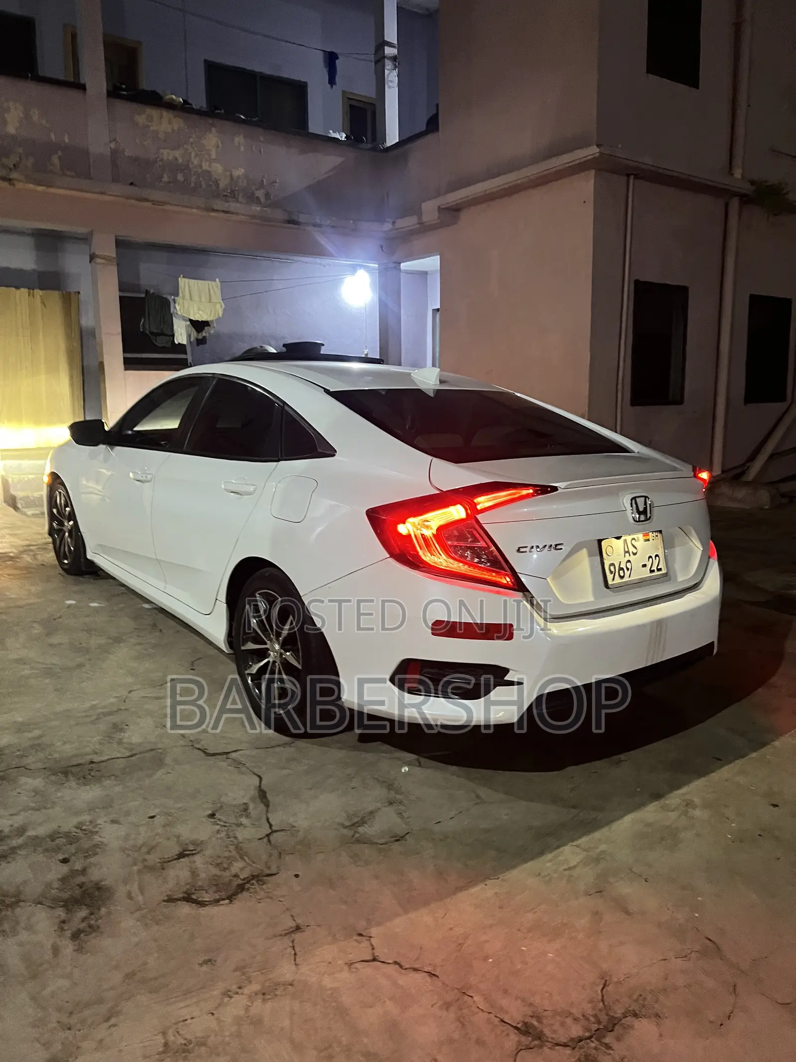 Honda Civic EX-L 4dr Sedan (1.5L 4cyl) 2016 White