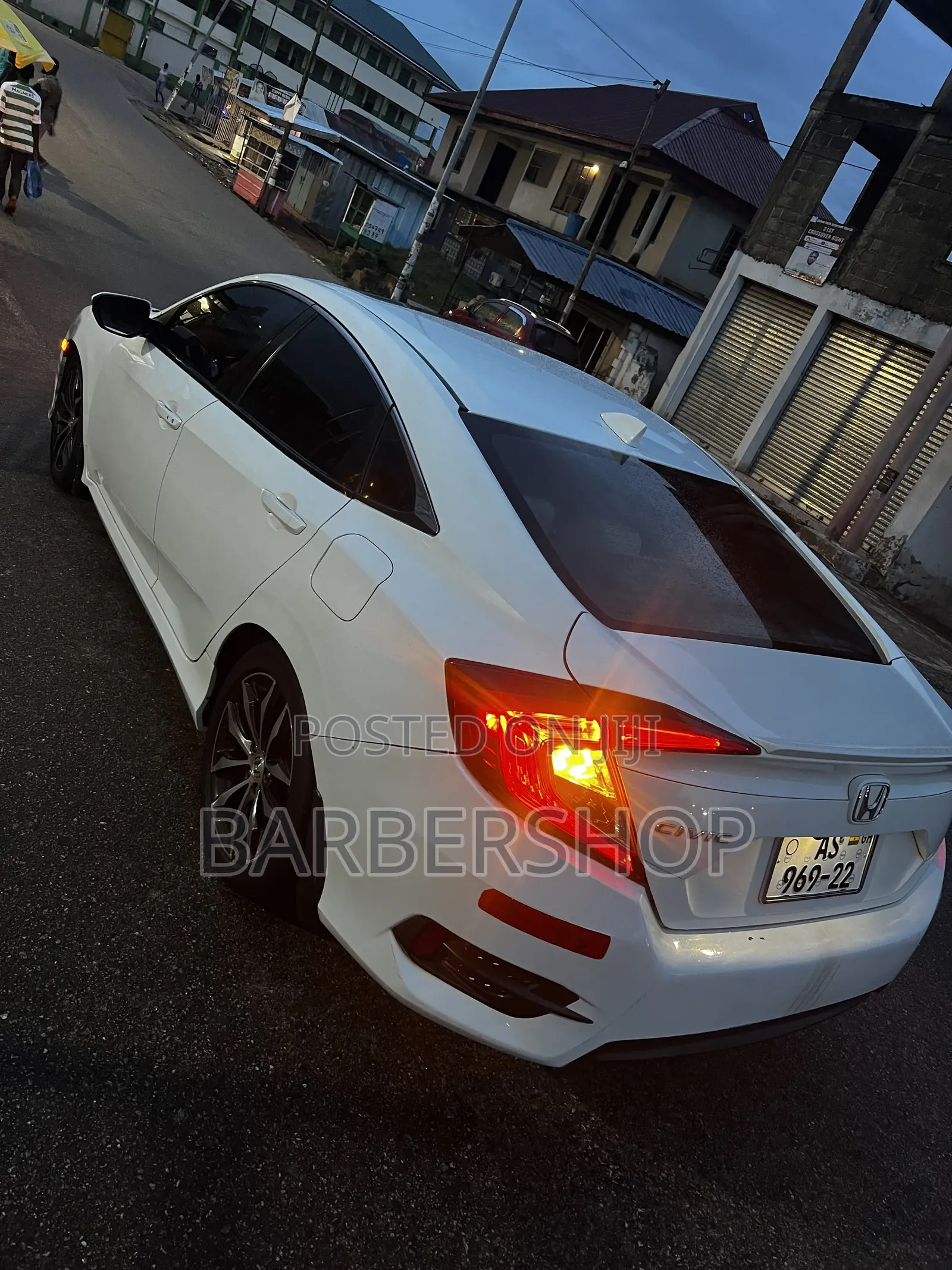 Honda Civic EX-L 4dr Sedan (1.5L 4cyl) 2016 White
