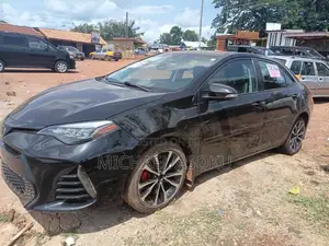 Toyota Corolla XSE (1.8L 4cyl 2A) 2019 Black