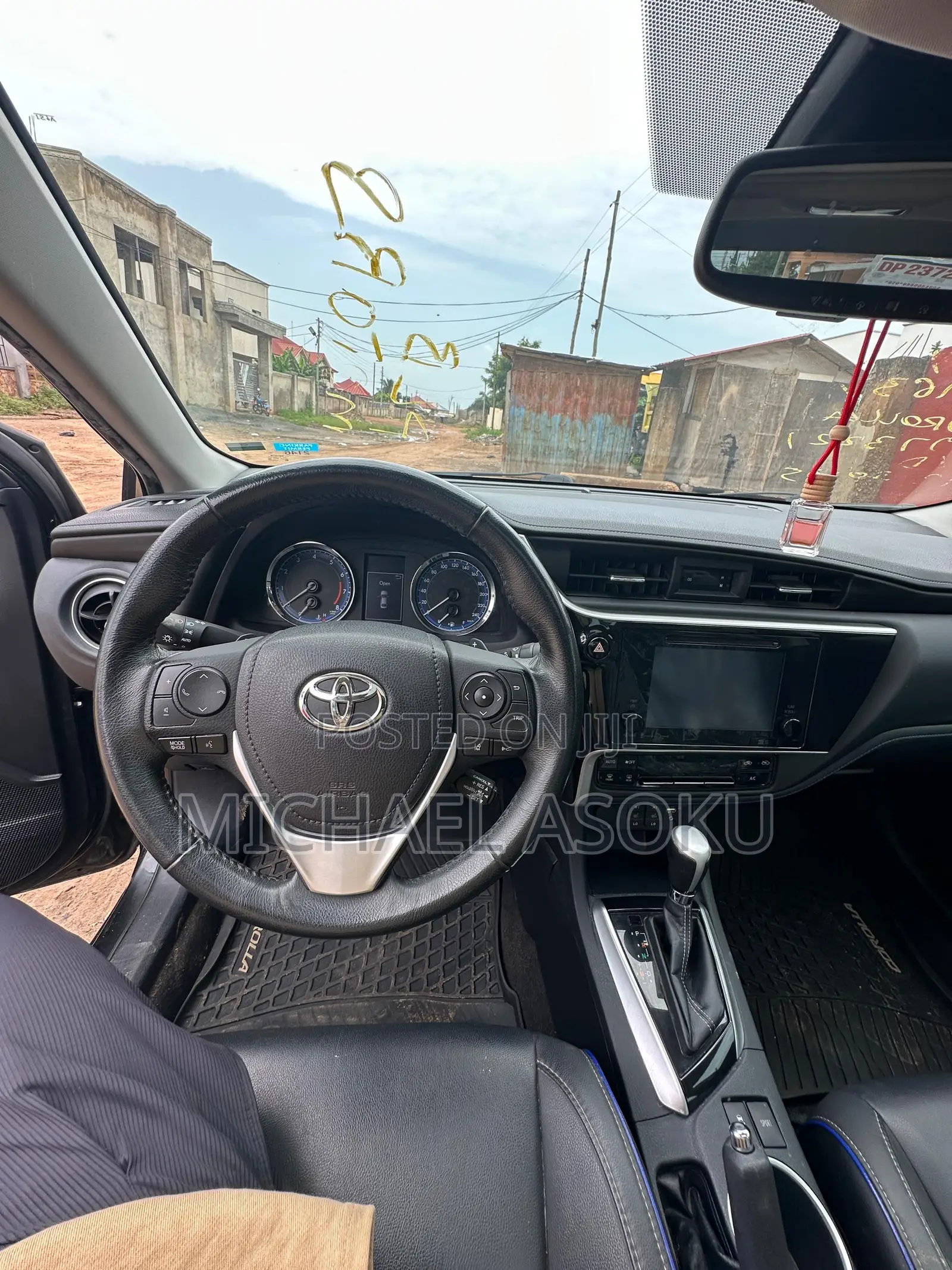 Toyota Corolla XSE (1.8L 4cyl 2A) 2019 Black