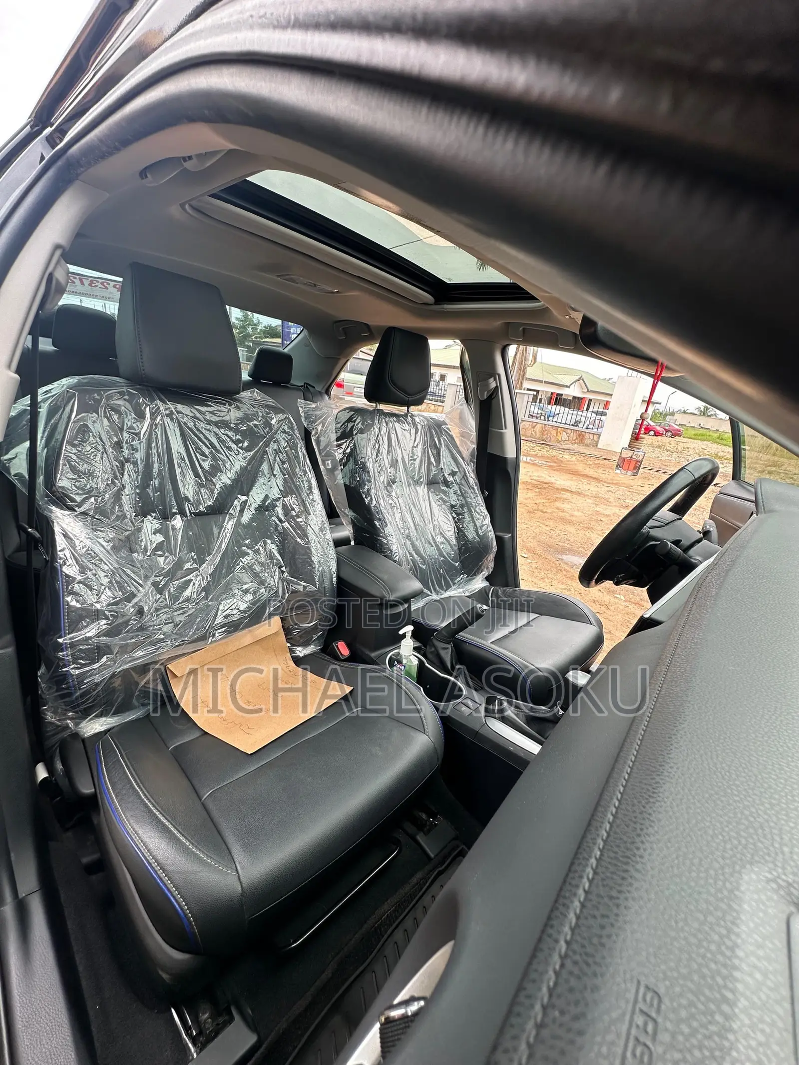 Toyota Corolla XSE (1.8L 4cyl 2A) 2019 Black