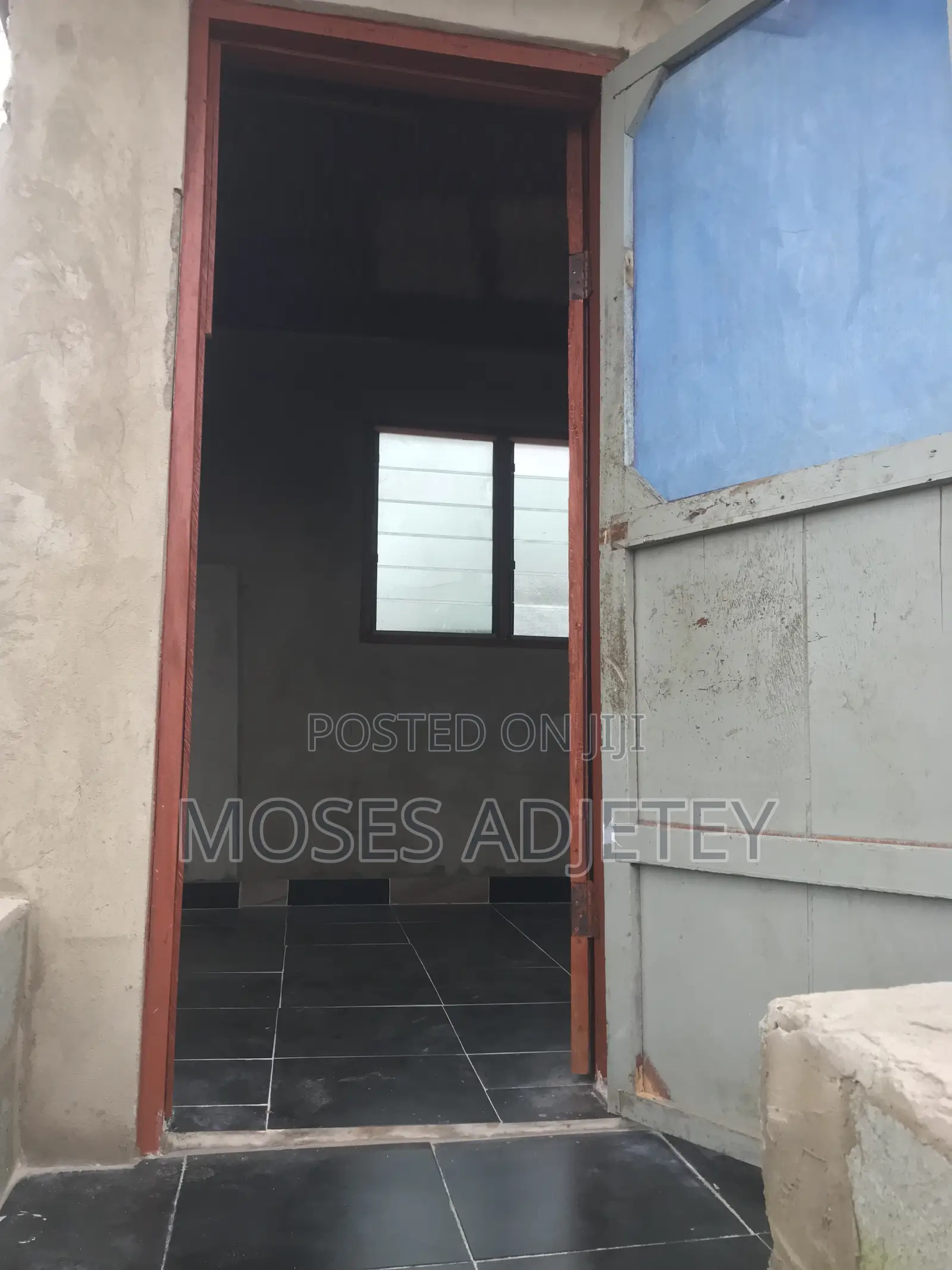 Furnished 1bdrm House in Bush Road, Teshie for rent