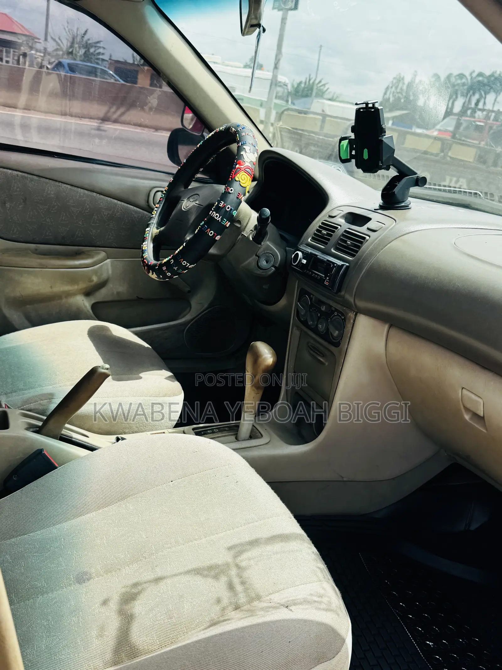 Toyota Corolla 2001 Gold