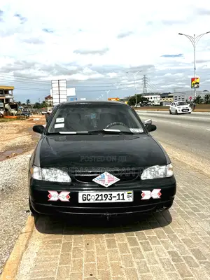 Toyota Corolla 2001 Gold