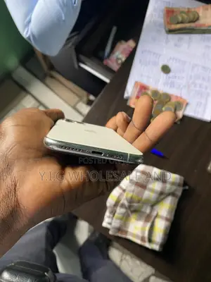 Apple iPhone 11 Pro 64 GB White
