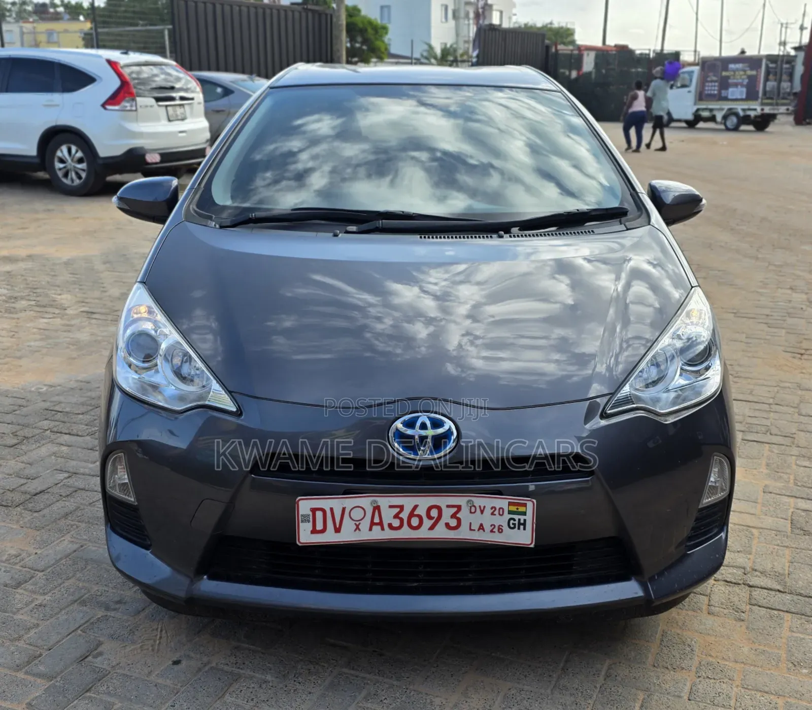 Toyota Aqua 2014 Gray