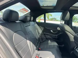 Mercedes-Benz C300 2017 Gray