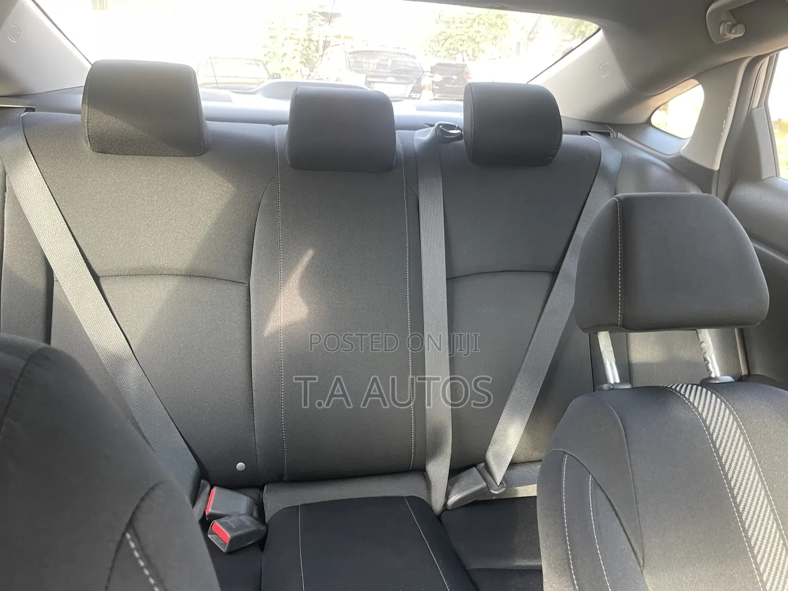 Honda Civic EX 4dr Sedan (2.0L 4cyl) 2017 Gray