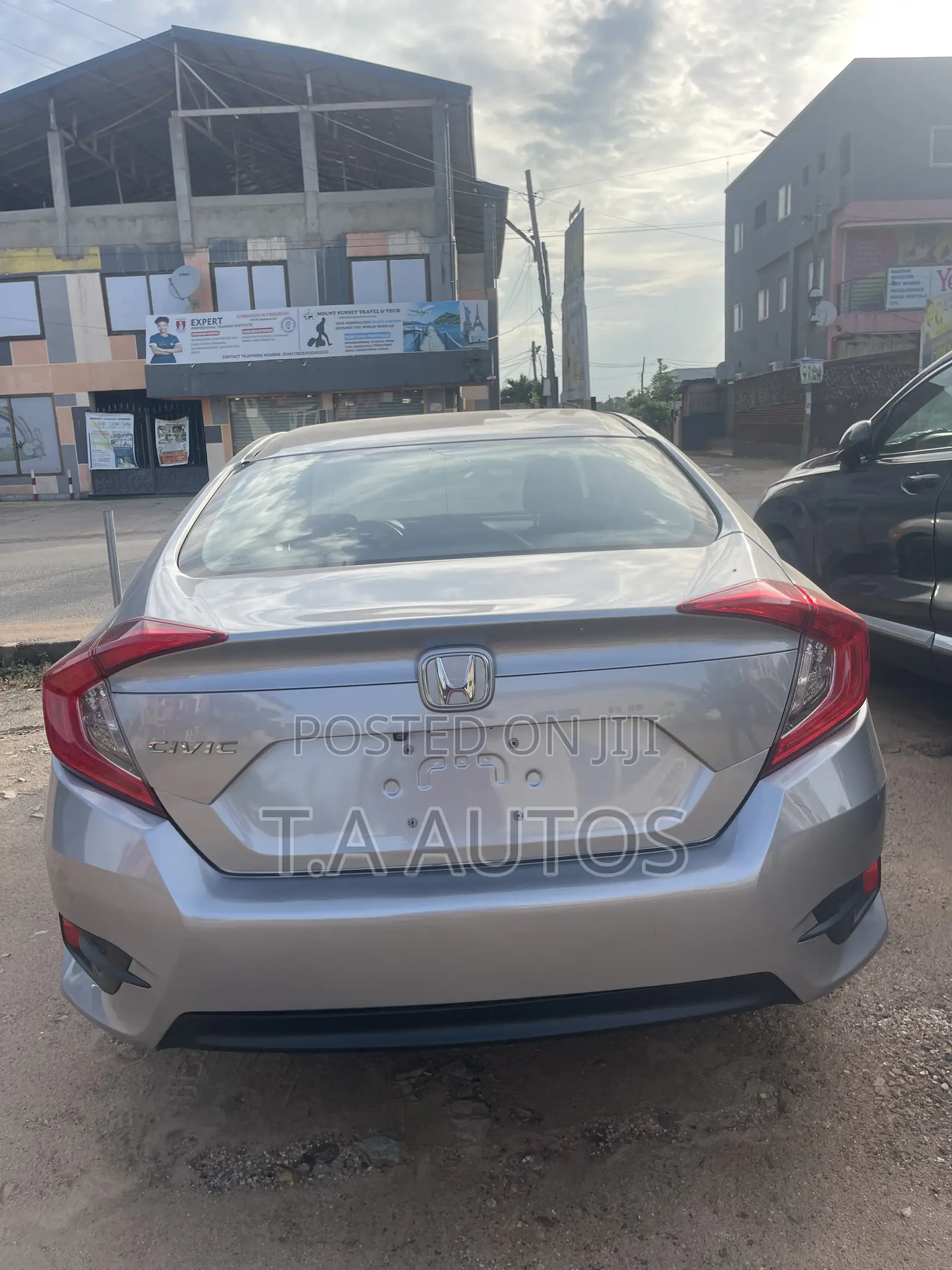 Honda Civic EX 4dr Sedan (2.0L 4cyl) 2017 Gray