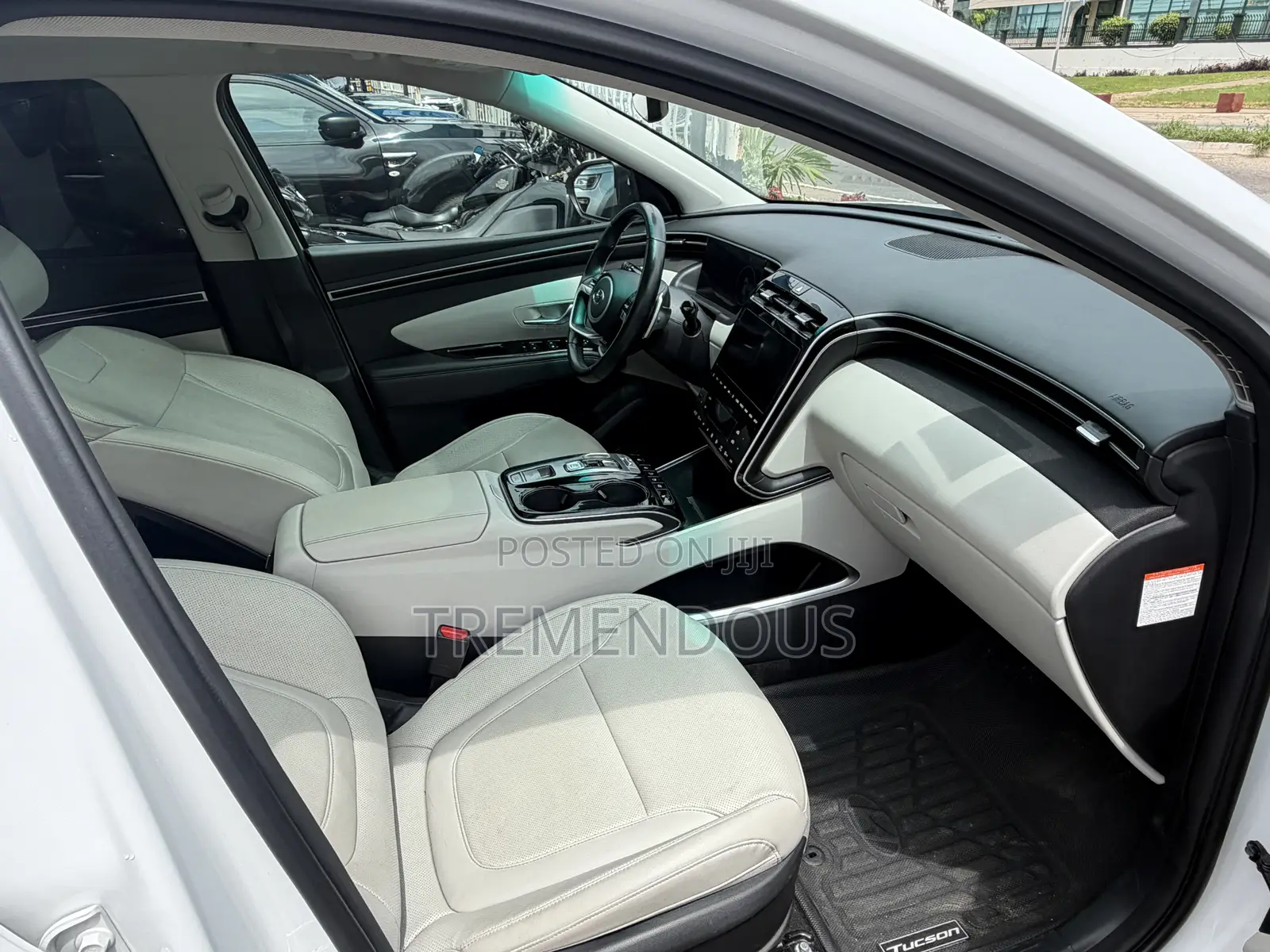 Hyundai Tucson XRT AWD 2025 White