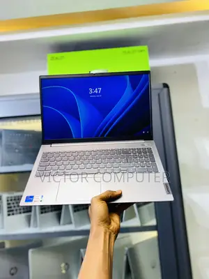 Laptop Lenovo ThinkBook 15 16GB Intel Core i7 SSD 512GB