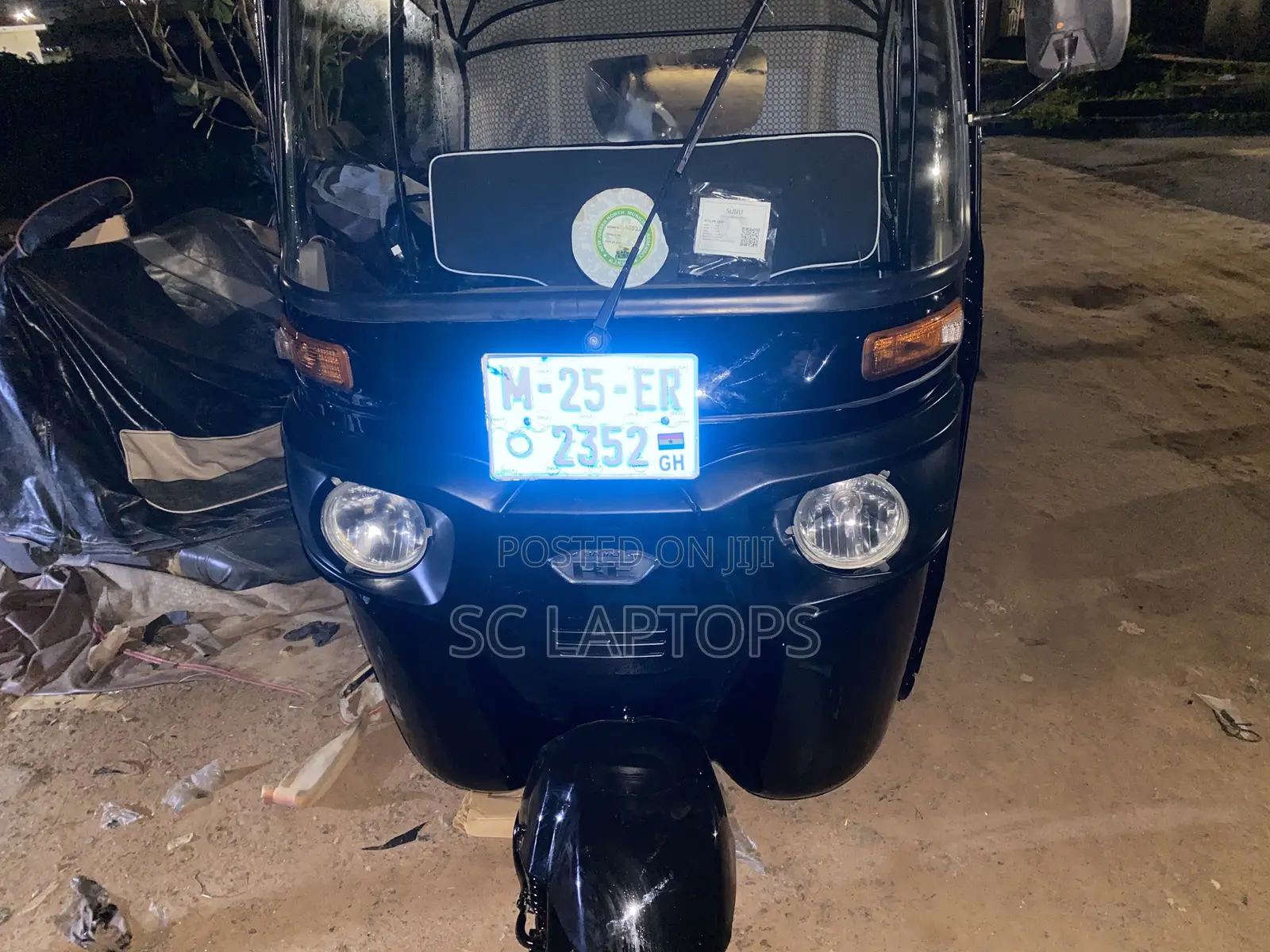 Bajaj RE 2025 Black