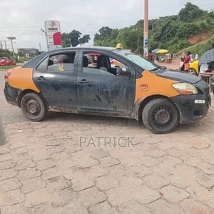 Toyota Yaris 2009 Black