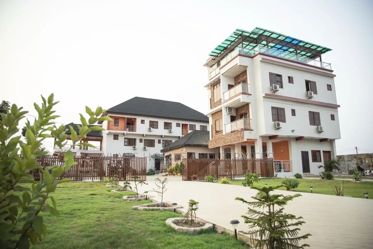 Stonebridge Villa Airbnb Prampram